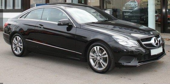 Left hand drive MERCEDES E CLASS 200 Panorama LED Navi